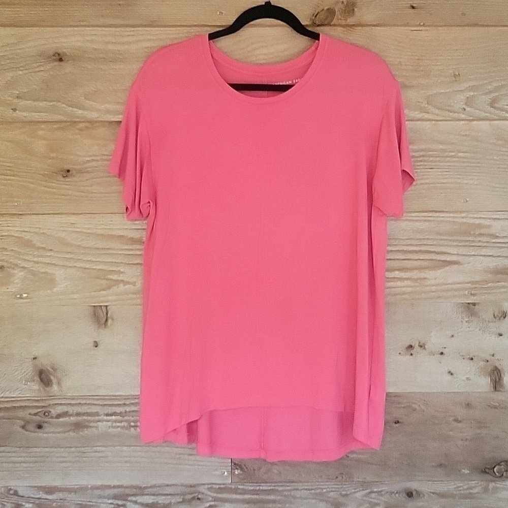 American Eagle Red Soft and Sext Tee Size Small